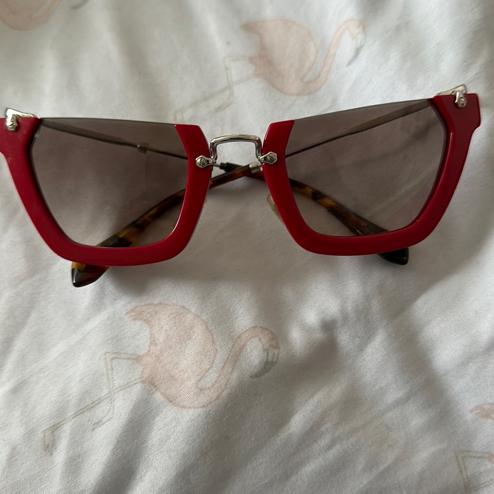 Miu miu red sunglasses